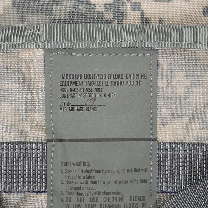 アメリカ軍 ACU デジタルカモ MOLLE2 ラジオ トートバッグ 新品 =