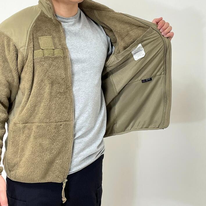 アメリカ軍 コヨーテ Polartec ECWCS Gen3 Level3 フリースジャケット BランクUSED A31CU2