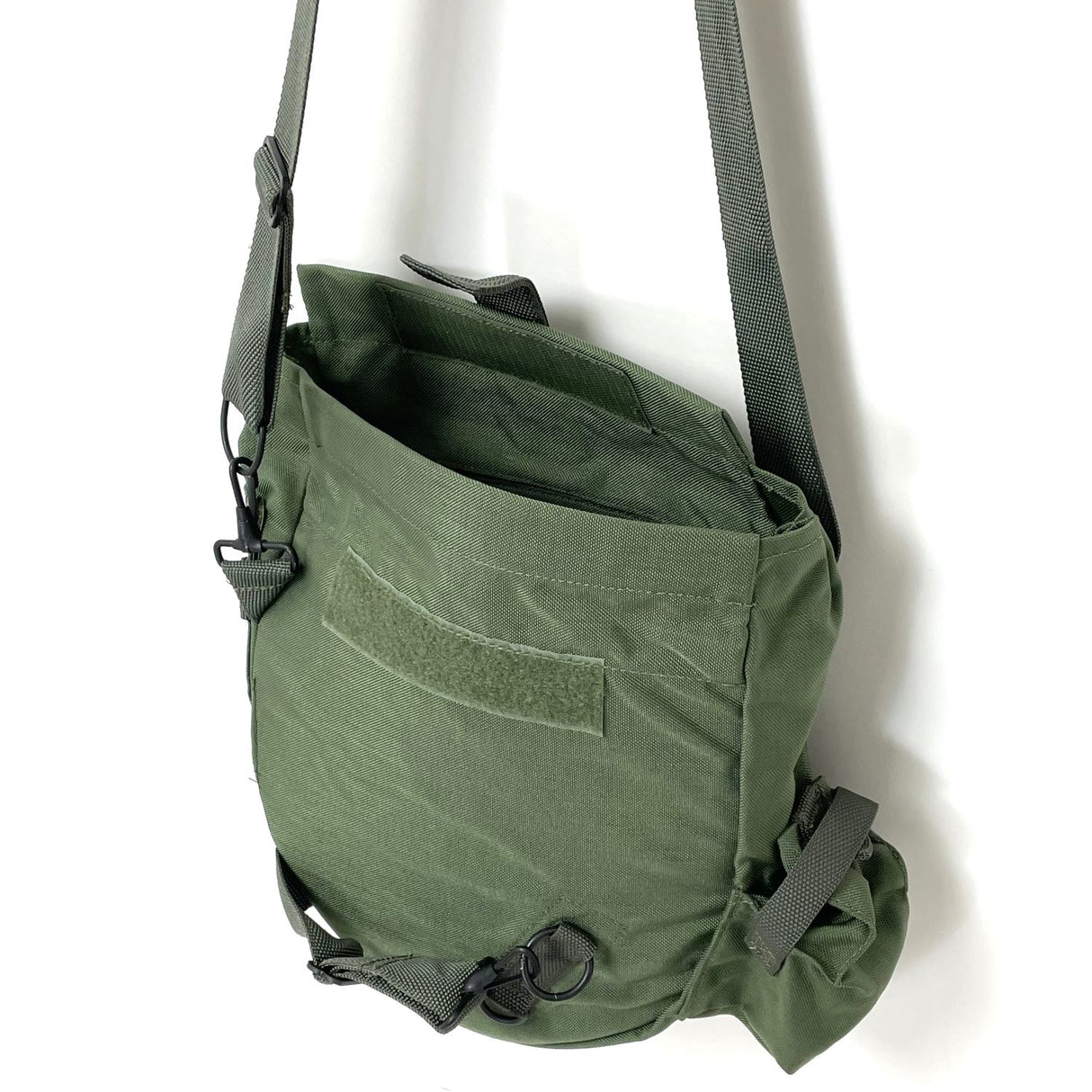 アメリカ軍 OD ナイロン ショルダーバッグ 新品 A35N-SHO
