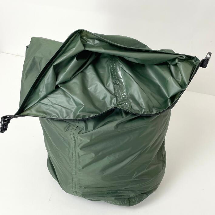 イギリス軍 OD 22L ドライバッグ 新品 B18N-