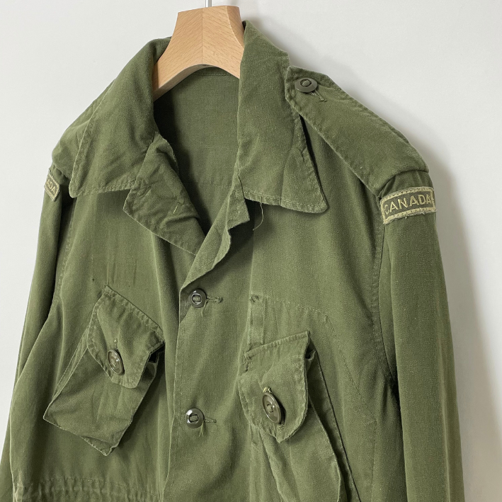 カナダ軍 OG-107 ライトウェイト MK2 コンバットジャケット ワッペン付 USED E12UW=