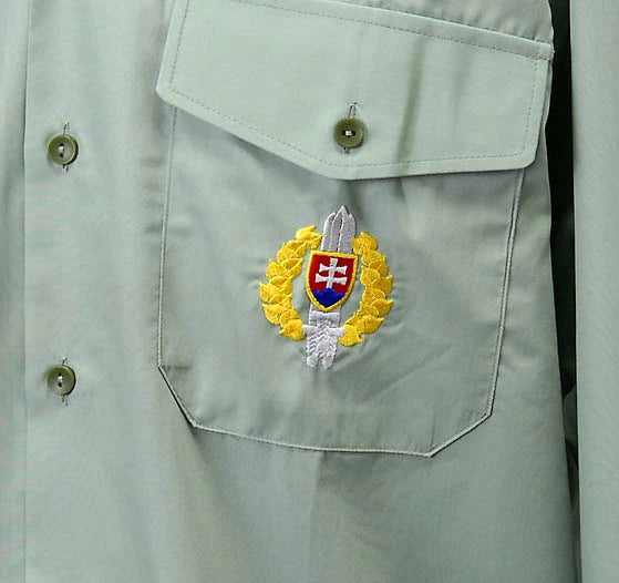 ビッグ特価、チェコ軍 ライトグリーン エンブロイシャツ 新品 E98N-SB-