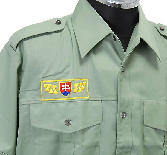 ビッグ特価、チェコ軍 ライトグリーン エンブロイシャツ 新品 E98N-SB-