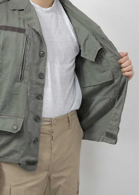 (2/21まで特価)フランス軍F2.OD.フィールドジャケット(上質USED)F21N3=