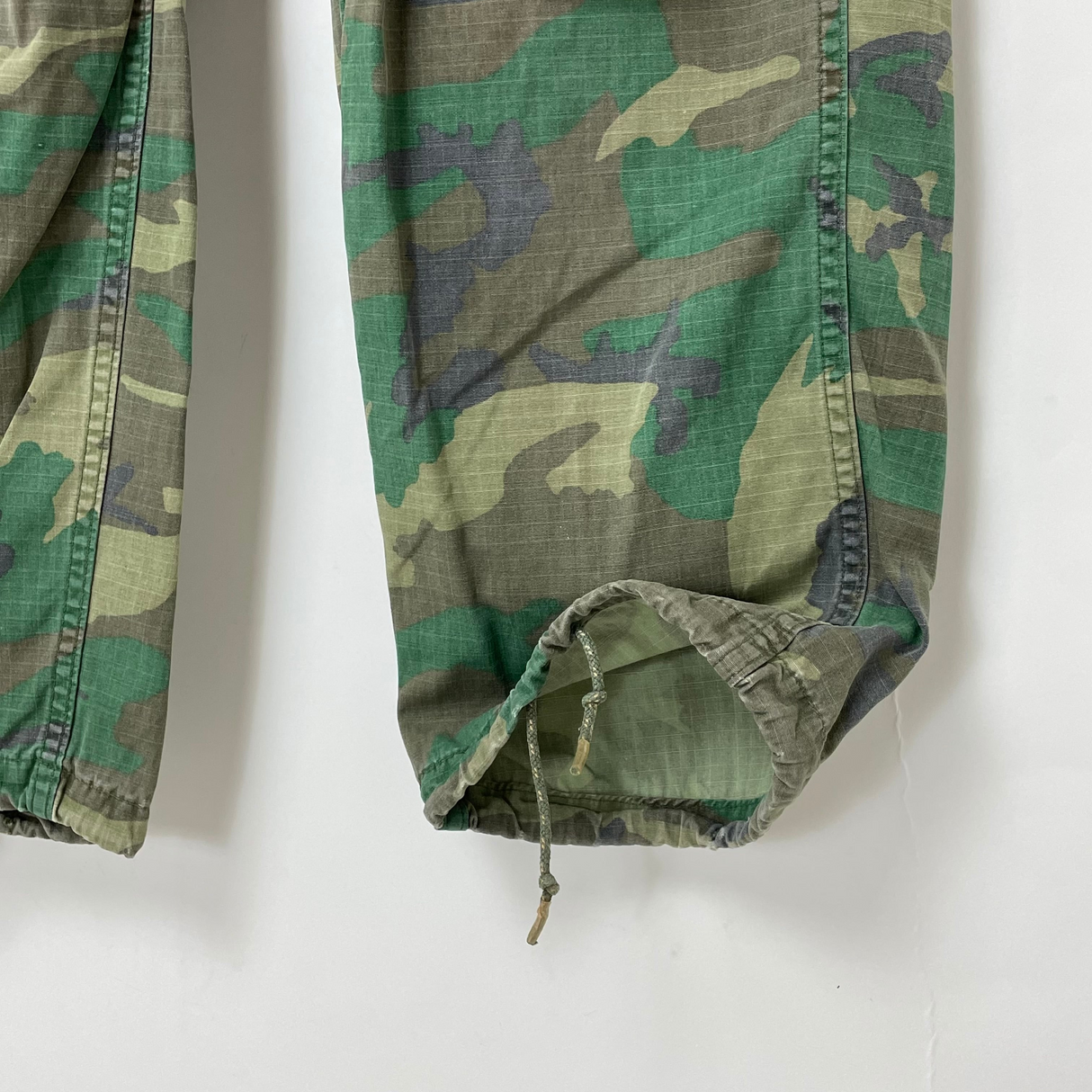 1975年製 アメリカ軍 U.S.ARMY ERDL リーフカモ リップストップ ジャングルファティーグパンツ 4thモデル XS/Sサイズ(W69cm/L69cm)【FB-PT-ML0013B=】