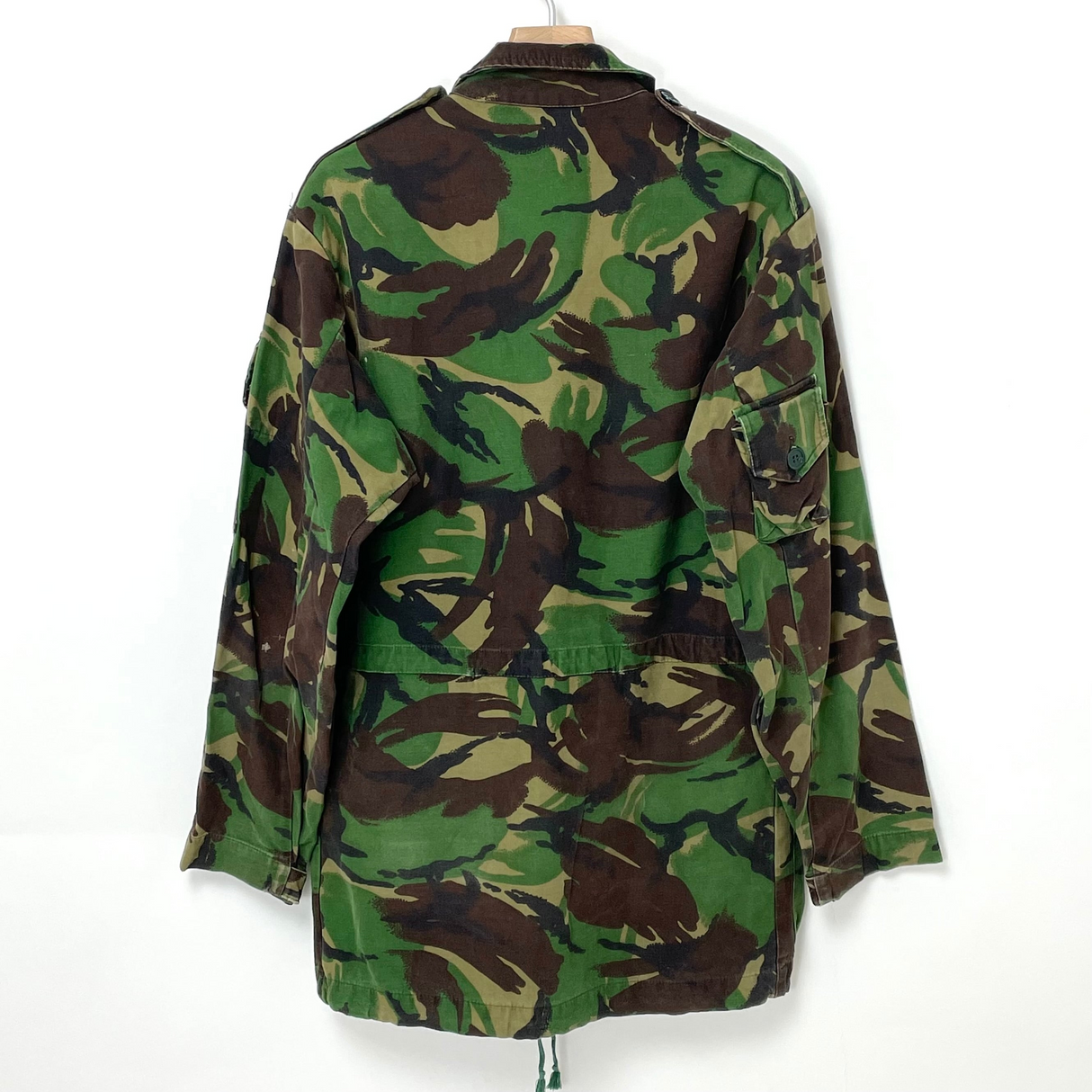 イギリス軍 DPM カモフラージュ M-85 コンバット スモックパーカー サイズ表記180/96【FB-PK-ML0028B】