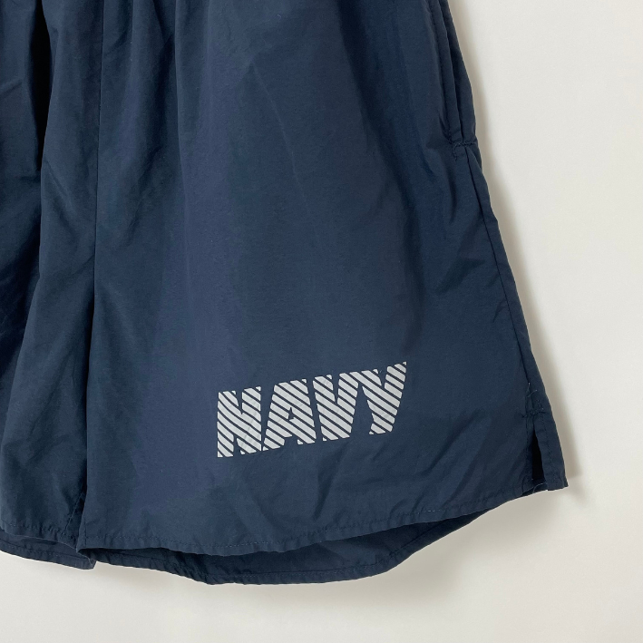 アメリカ海軍 U.S.NAVY フィジカルトレーニング ショートパンツ シルバーレター ニアニュー PT-SHORTS-NN2-