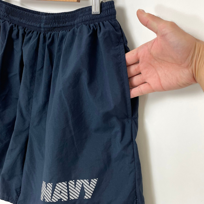 アメリカ海軍 U.S.NAVY フィジカルトレーニング ショートパンツ シルバーレター ニアニュー PT-SHORTS-NN2-