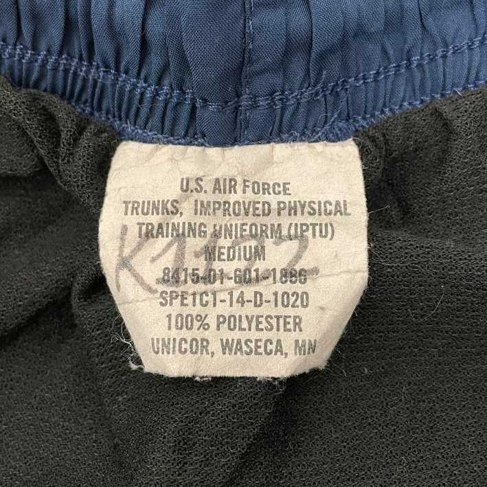 【スモール&ビッグ特価】アメリカ空軍 USAF PTU フィジカルトレーニング ショートパンツ サイドポケット付 インナーなし USED PT-SHORTS-U-AF-P-SP-SB-