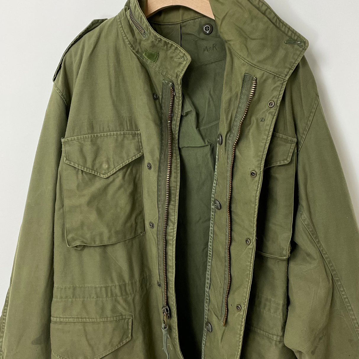 アメリカ軍 OD M-65 フィールドジャケット 3rdモデル M/Rサイズ【FB-JK-ML0053C】