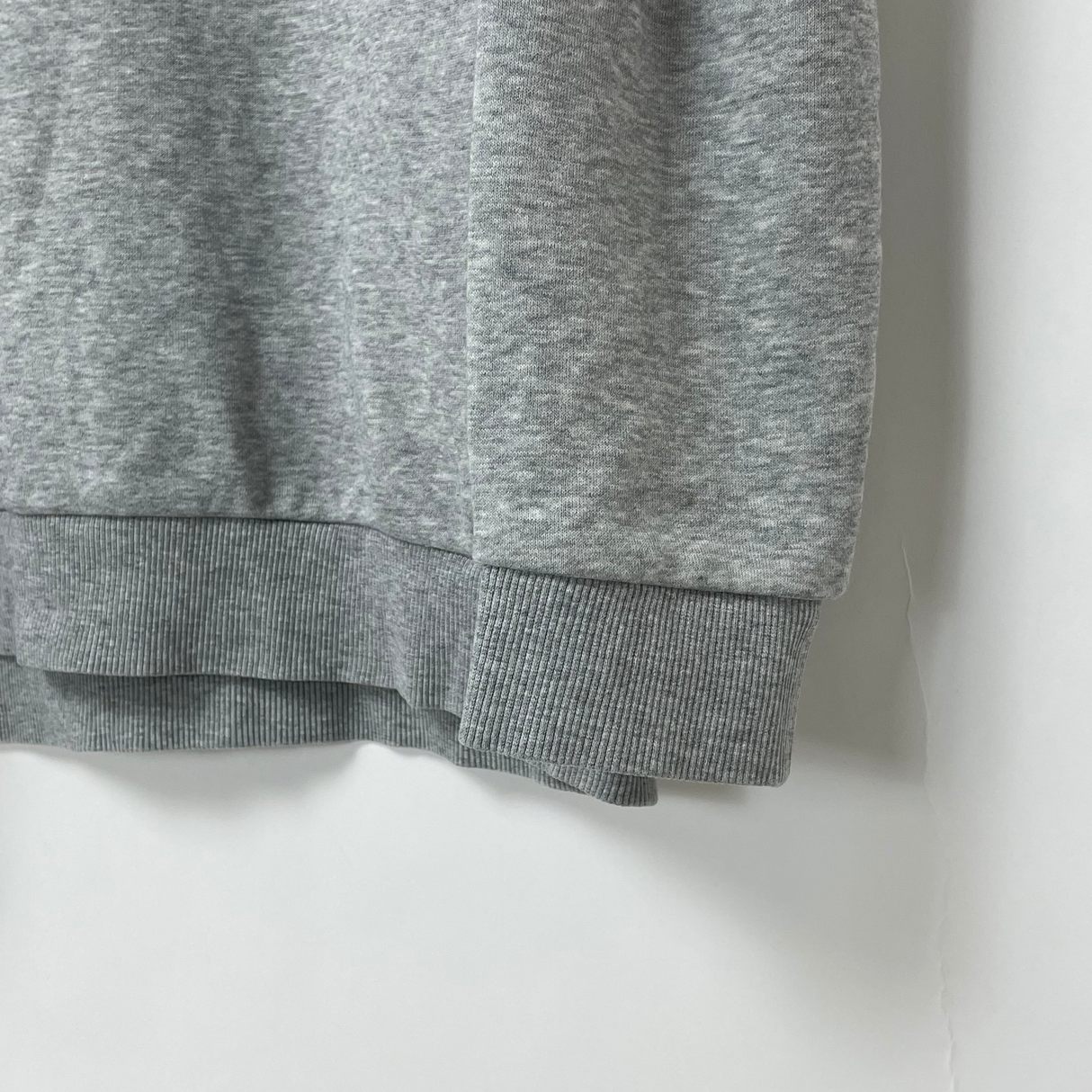 adidas/アディダス グレー ビッグロゴ スウェットシャツ Mサイズ【FB-SS-0019B=】