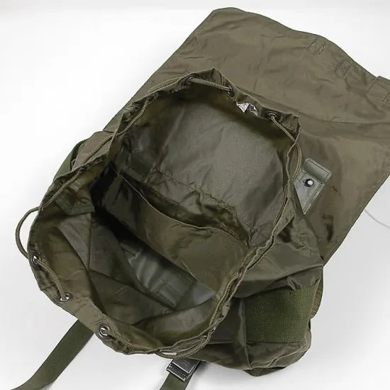 オーストリア軍 OD ナイロン ショルダーバッグ USED 272GU=