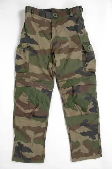 フランス軍 CCE カモフラージュ KNEE PKT バトルパンツ USED 440KU=