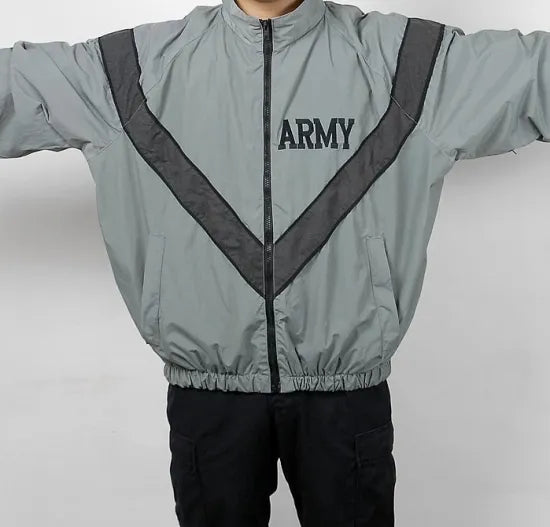 アメリカ軍 U.S.ARMY グレー 前期型 IPFU トレーニングジャケット 新品 =