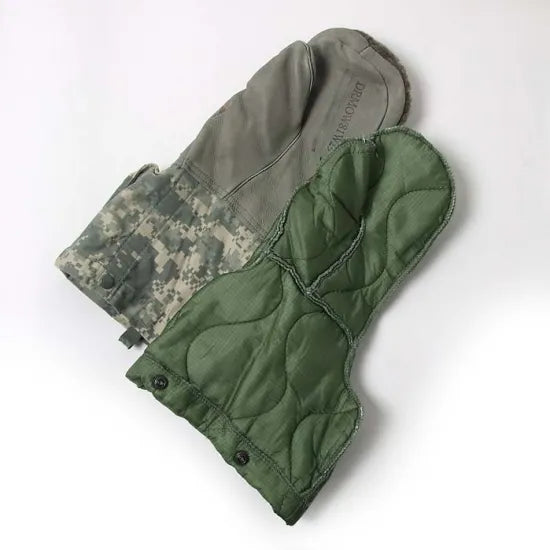 アメリカ軍 ACU デジタルカモ キルティングライナー付 極寒地用ミトングラブ USED 21AU=