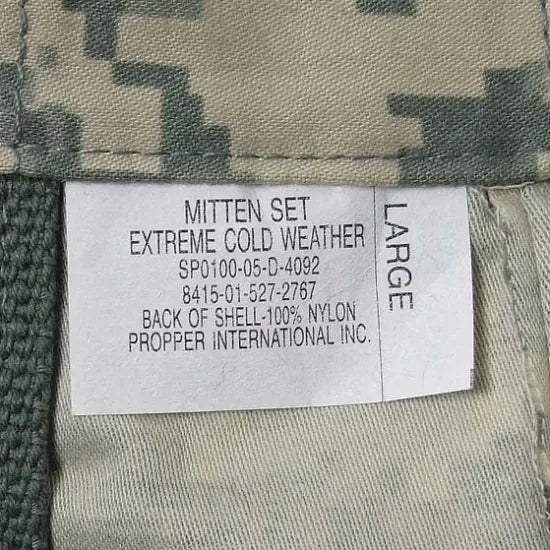 アメリカ軍 ACU デジタルカモ キルティングライナー付 極寒地用ミトングラブ USED 21AU=