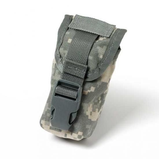 (7/16まで特価)アメリカ軍 ACU デジタルカモ フラッシュバング グレネードポーチ 新品 55ANL-