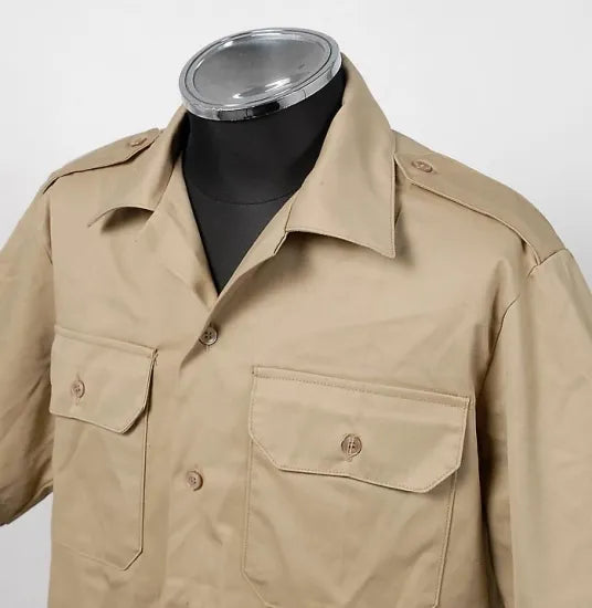 アメリカ陸軍 U.S.ARMY ベージュ 厚手生地 半袖ドレスシャツ 新品 -