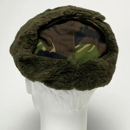 オランダ軍 カモフラージュ ウィンターキャップ 新品 M61N-