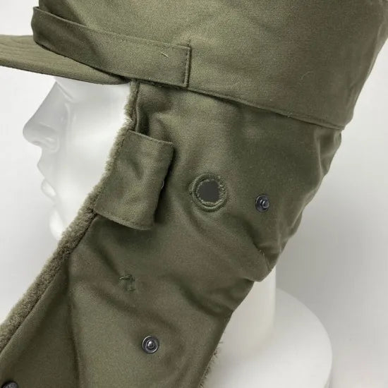 オーストリア軍 OD ウィンターキャップ 新品 M60N-