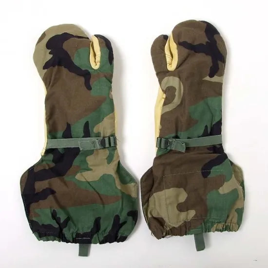 アメリカ軍 ウッドランドカモ 極寒地用 M-65 トリガーフィンガーミトングラブ 毛糸ライナー付 USED 27CU=