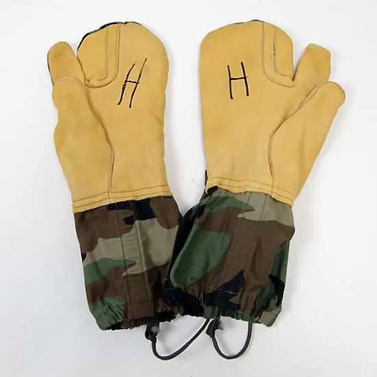 アメリカ軍 ウッドランドカモ 極寒地用 M-65 トリガーフィンガーミトングラブ 毛糸ライナー付 USED 27CU=