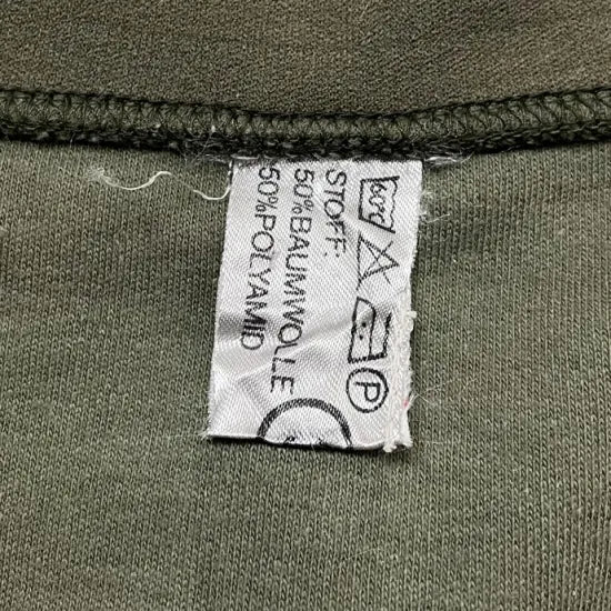 オーストリア軍 シンプル フィジカルトレーニングジャケット 左胸ワッペン付 USED =