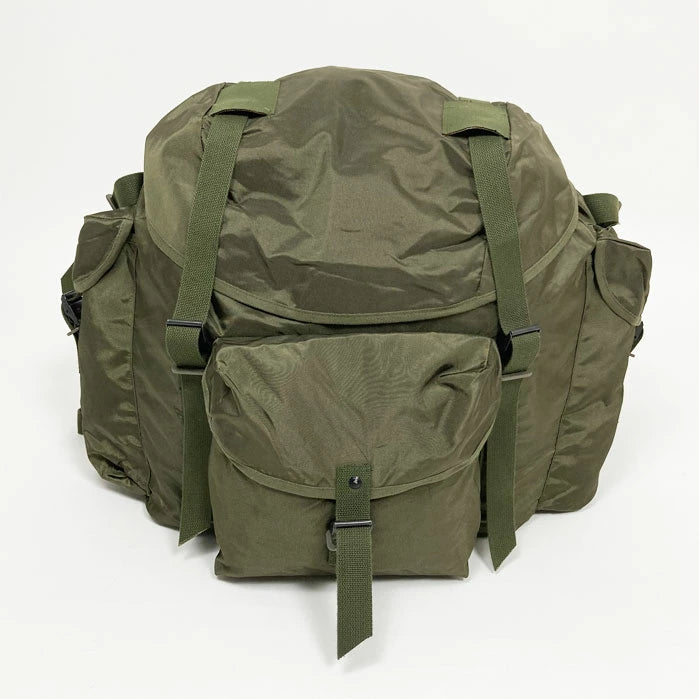 (1/28まで特価)オーストリア軍 OD ナイロン ビッグ ラックサック 新品 274N