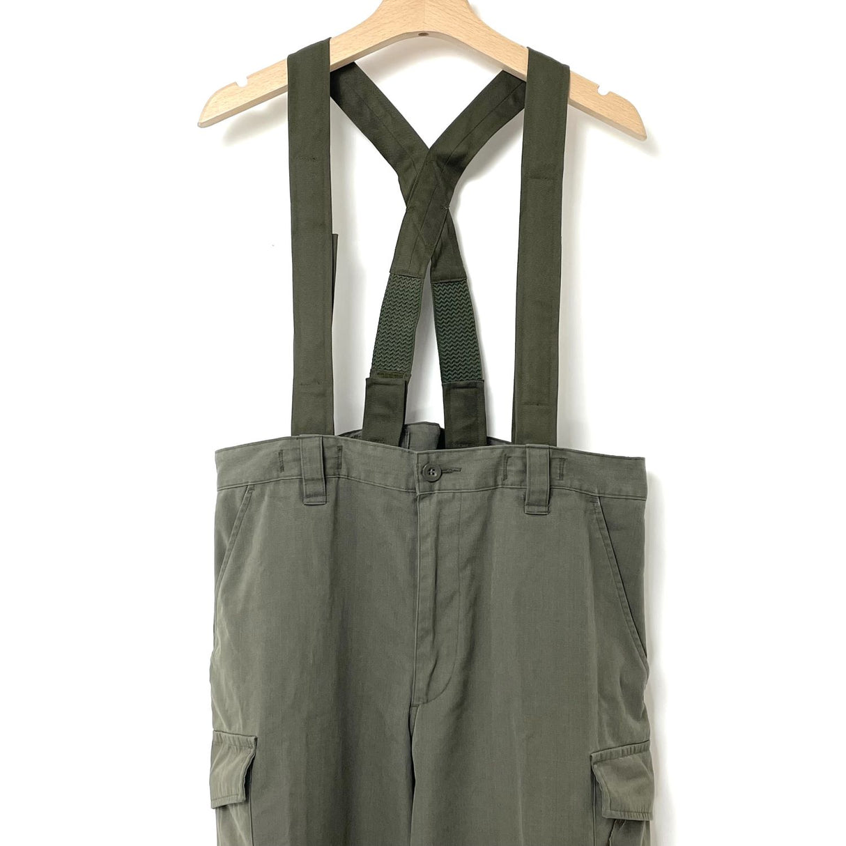 オーストリア軍 OD リップストップ（サスペンダー付） カーゴパンツ USED 742UR-SUS=
