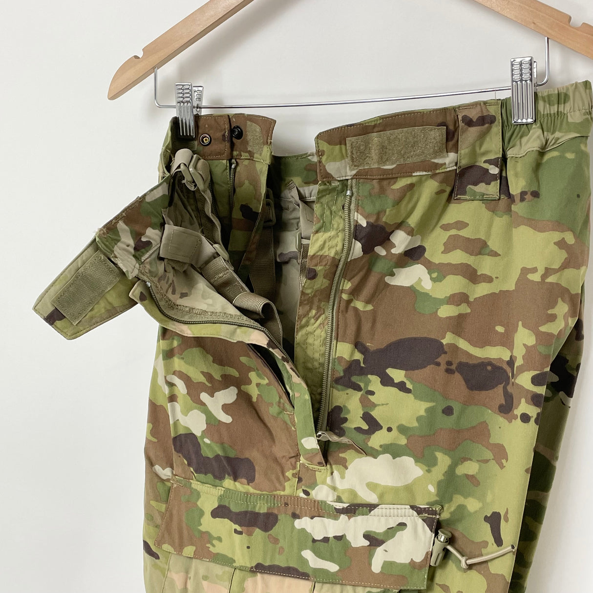 【新品】アメリカ軍 MultiCam/マルチカム ECWCS Gen3 Level5 ソフトシェル オーバーパンツ M/Rサイズ【FB-PT-ML0016S】