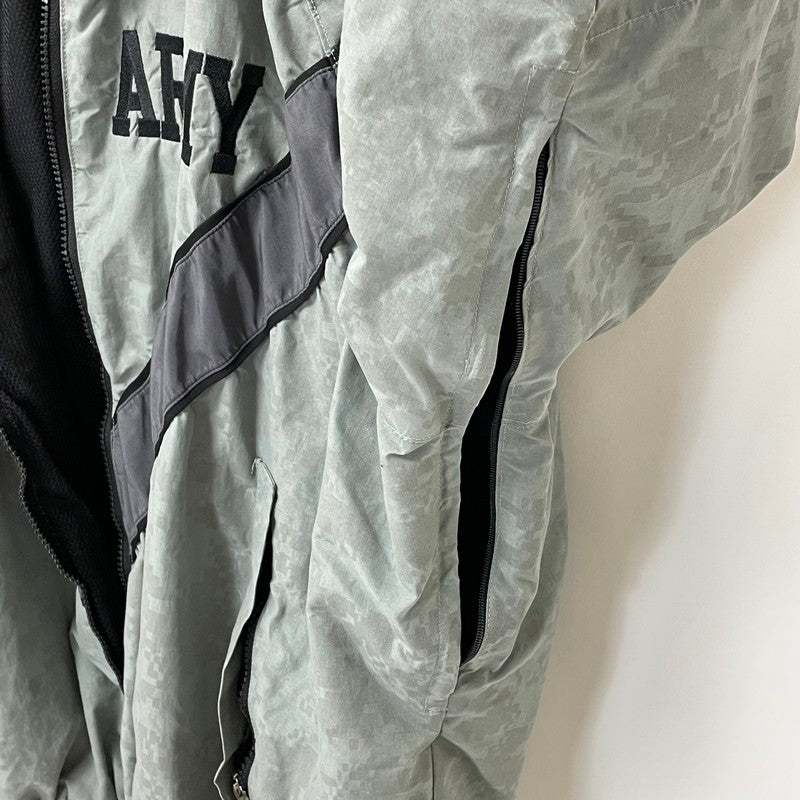 アメリカ陸軍 U.S.ARMY グレー ACUカモリフレクター IPFU トレーニングジャケット 前期型【FB-JK-ML0019B=】