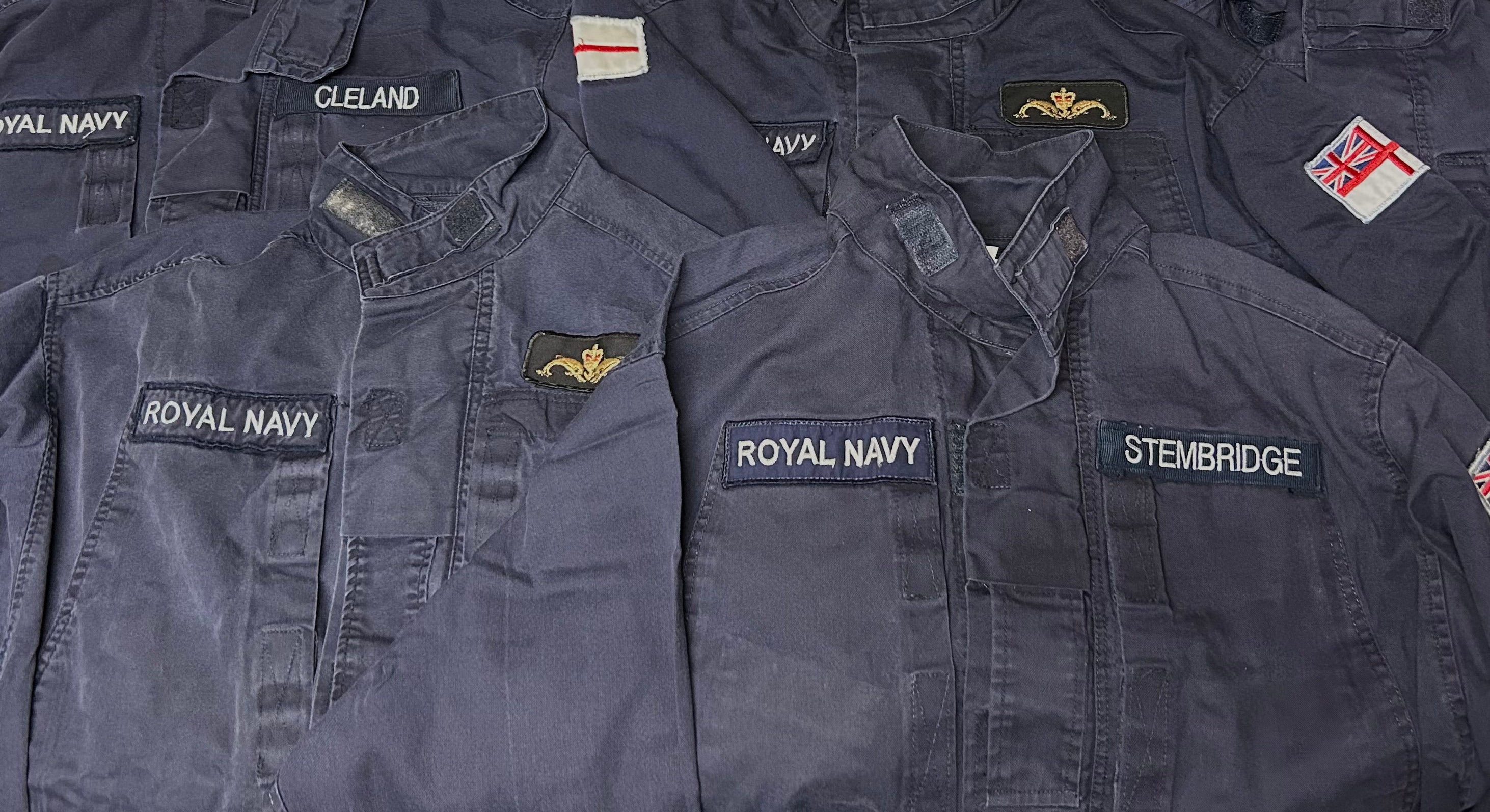 英軍実物】ROYAL NAVY コンバットジャケットの特徴と着こなし | L.A.BOY
