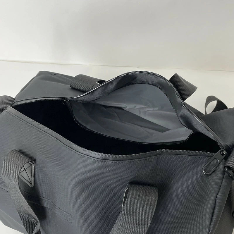 (12/24まで特価) ＵＳ．2WAY GYM バッグ 新品 A102N=