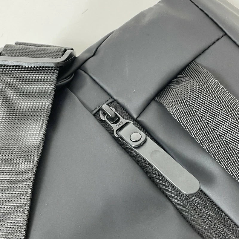 ＵＳ．ハーフムーン防水 バッグ 新品 A103N=