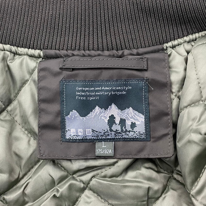 (1/24まで特価) ＵＳ.MA1.AIRFORCE、フライトジャケット(新品）A10NZ-AF