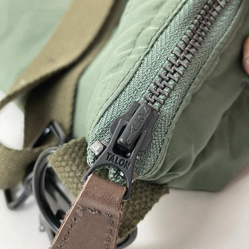 (4/4まで特価)ＵＳ．ビンテージエアフォースロゴ．ヘルメットバッグ 新品 A1NZ-AF=