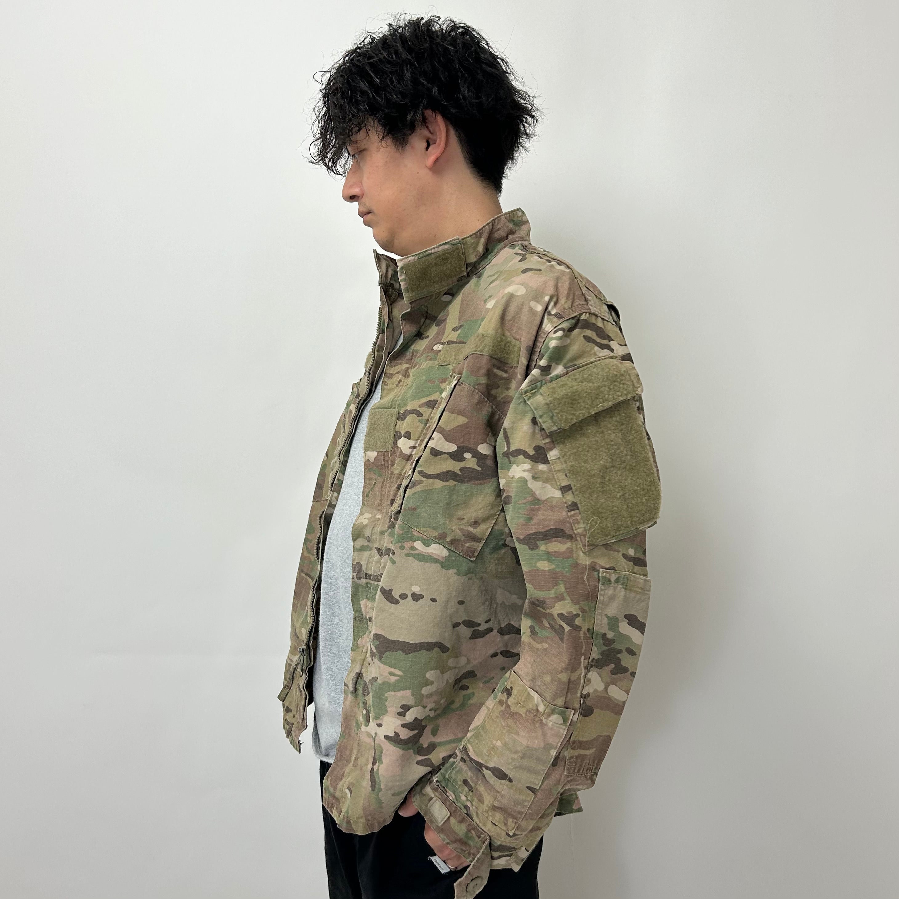 NATO 迷彩服 Lサイズ コットン Carharttワンポイントワッペン NATO 迷彩服 Lサイズ コットン Carharttワンポイントワッペン NATO