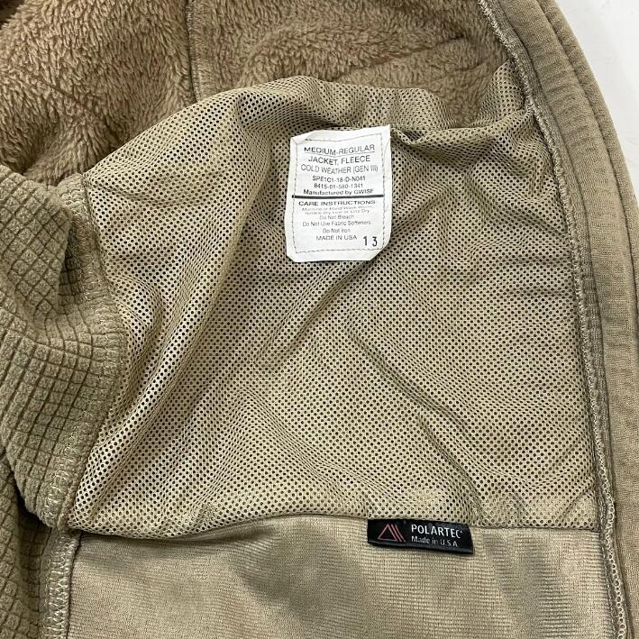 アメリカ軍 コヨーテ Polartec ECWCS Gen3 Level3 フリースジャケット BランクUSED A31CU2
