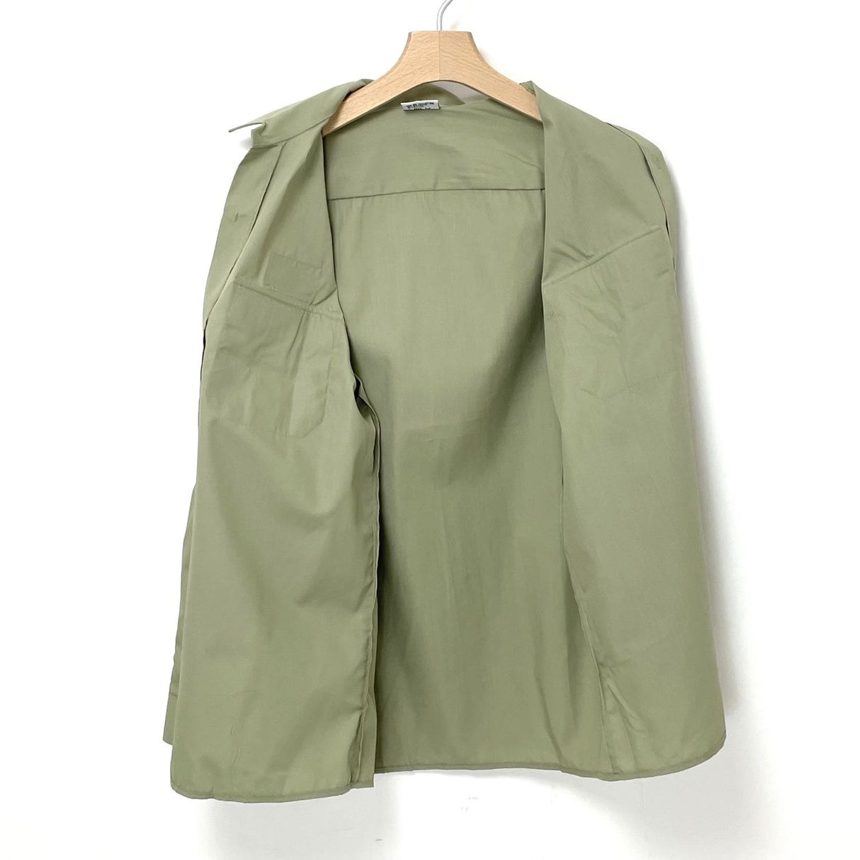 (9/5まで特価)チェコ、サンド、国旗付きサービスシャツ（新品）Ｅ９７Ｎ=