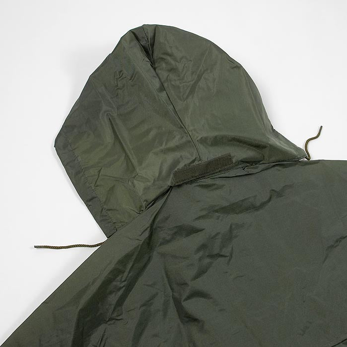 フランス軍 OD ウインドブレーカー 新品 F41N-