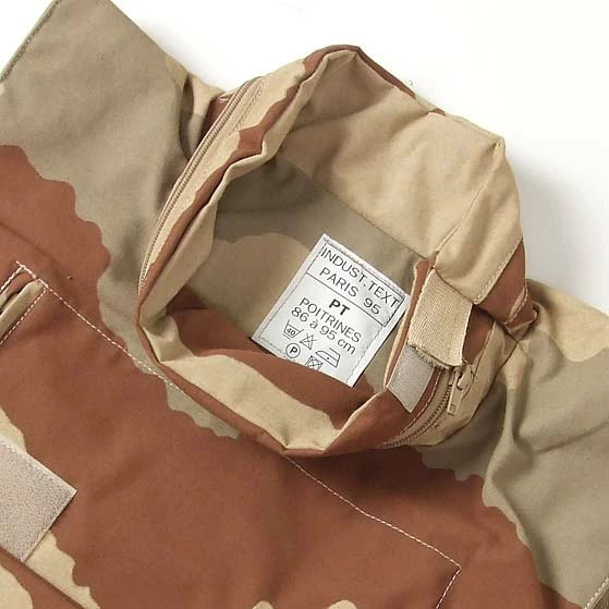 フランス軍 デザートカモ 新型タクティカルベスト 新品 F52NA