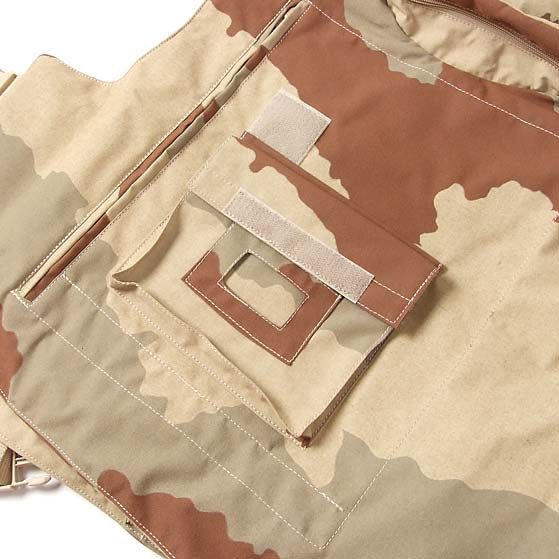 フランス軍 デザートカモ 新型タクティカルベスト 新品 F52NA