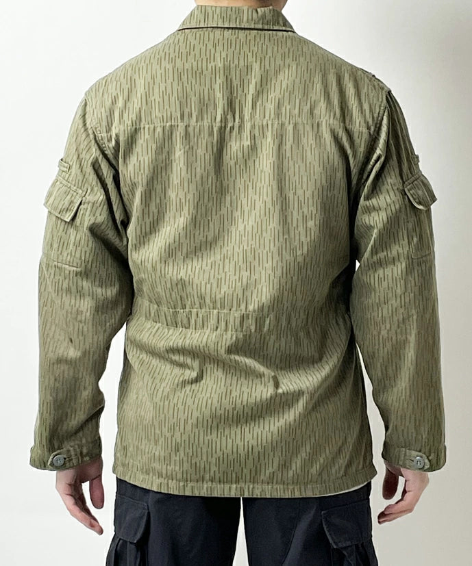 旧東ドイツ軍 NVA レインドロップカモ フィールドジャケット サイド