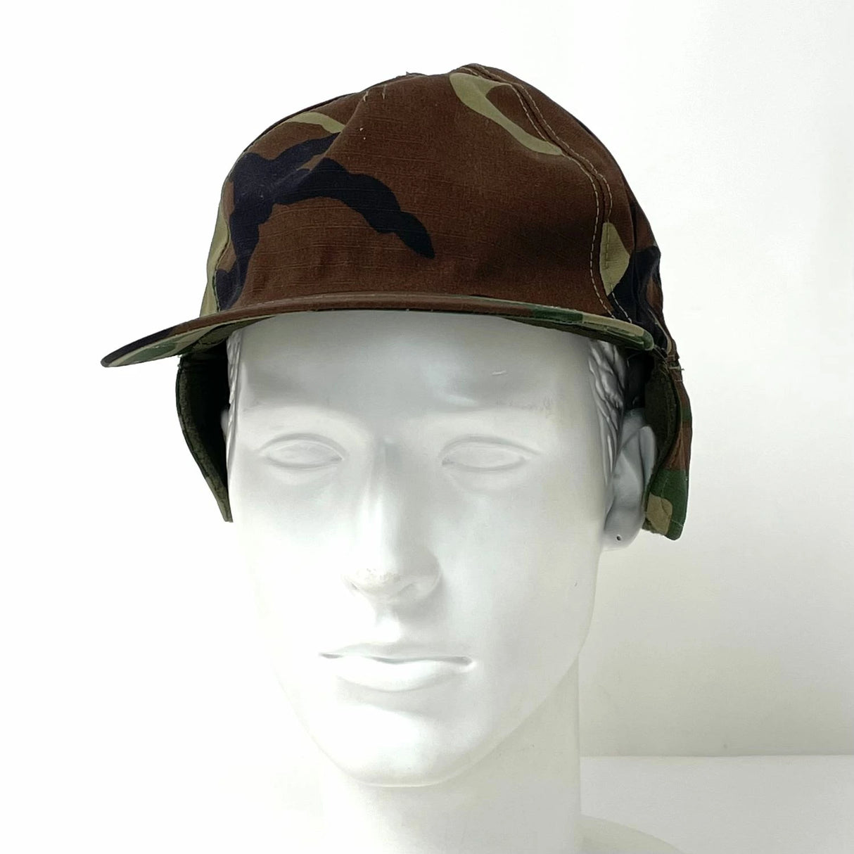 トルコ軍 カモフラージュ ウィンターキャップ 新品 M88N-