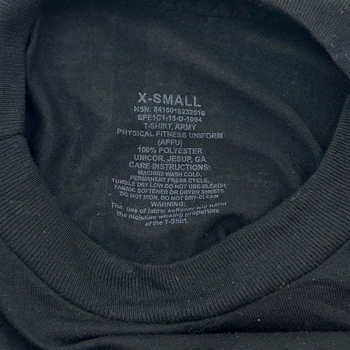 USED 米軍実物 U.S.ARMY ブラック 後期型 APFU トレーニングTシャツ / アメリカ軍 陸軍 ミリタリー 軍物 軍モノ 古着MIX Tシャツ 半袖 吸汗速乾 ドライ ロゴ プリント 古着 中古 アメカジ ストリート メンズ レディース【T45BU-SAM-】