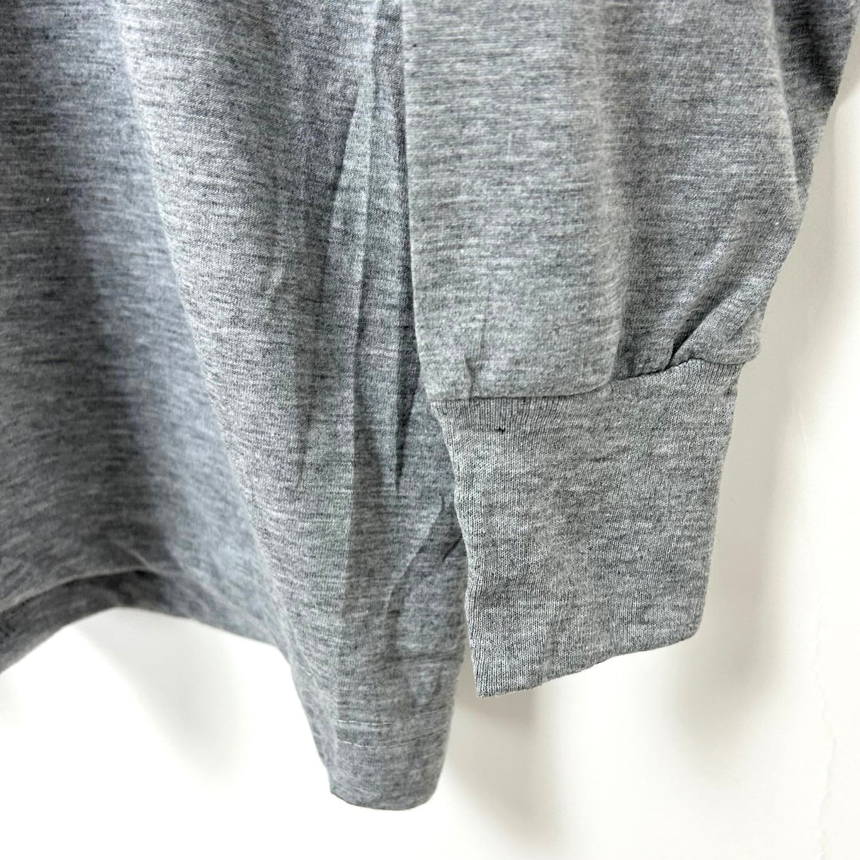 アメリカ軍 U.S.ARMY グレー 前期型 IPFU トレーニング ロングTシャツ USED T45LU-SAM-